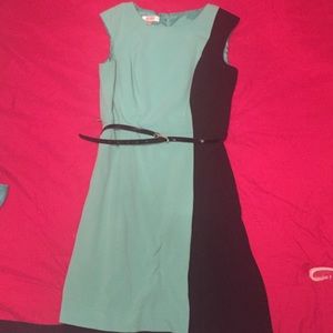 Beautiful color block Dressbarn green/black dress