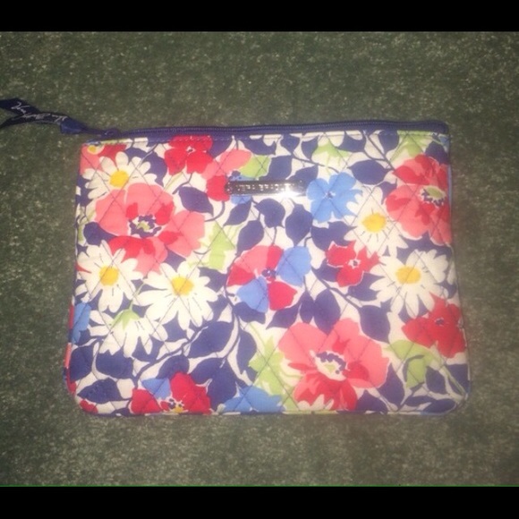 Summer Cottage Triple cosmetic set - Picture 2 of 4