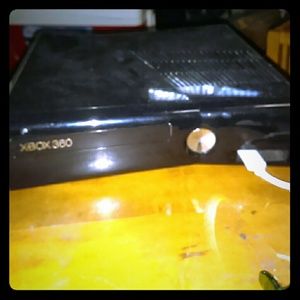 Xbox 360 + controller