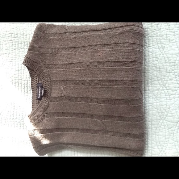 Nautica Men's Sweater Size L 100% Cotton like new - Picture 2 of 3