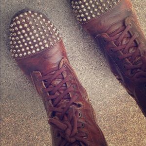 Steve Madden Studded Combat Boots sz.8