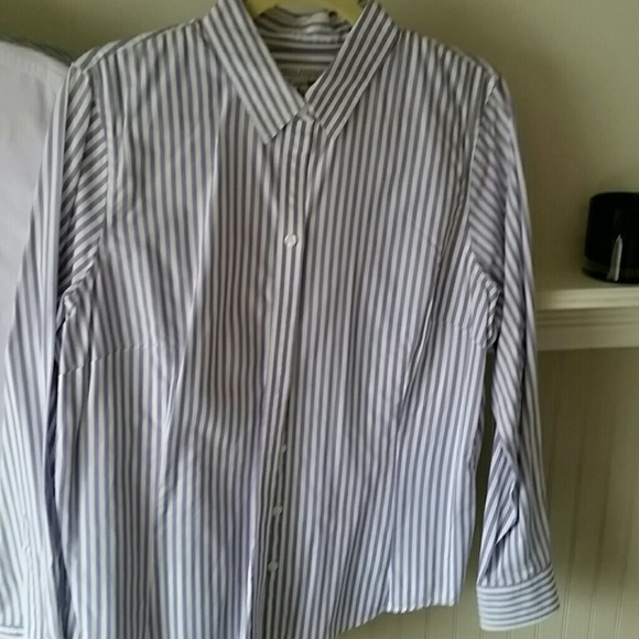 Banana Republic stretch cotton button down