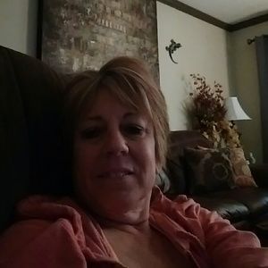 Meet your Posher, Eva