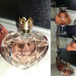 Vera Wang perfume 3.4 once bottle. Bottle 90% full