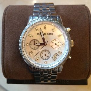 Lightly worn!! Michael Kors- mother of pearl watch