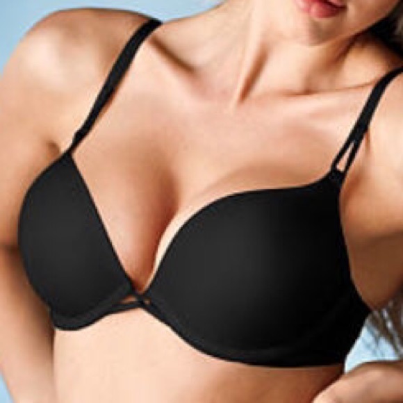 Victoria Secrets Naked T-shirt Bra 34D
