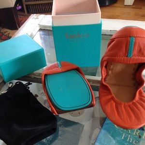 New Tangerine Tieks Size 8