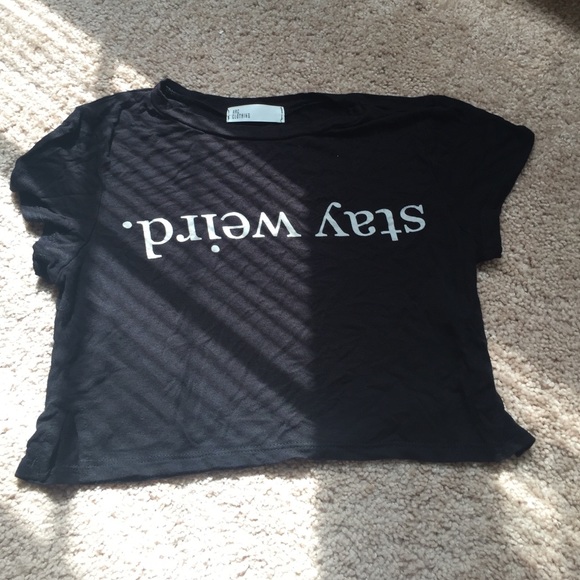 crop top - Picture 1 of 1