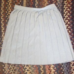 Pleated skirt