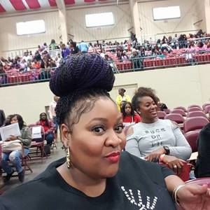 Meet your Posher, Keisha