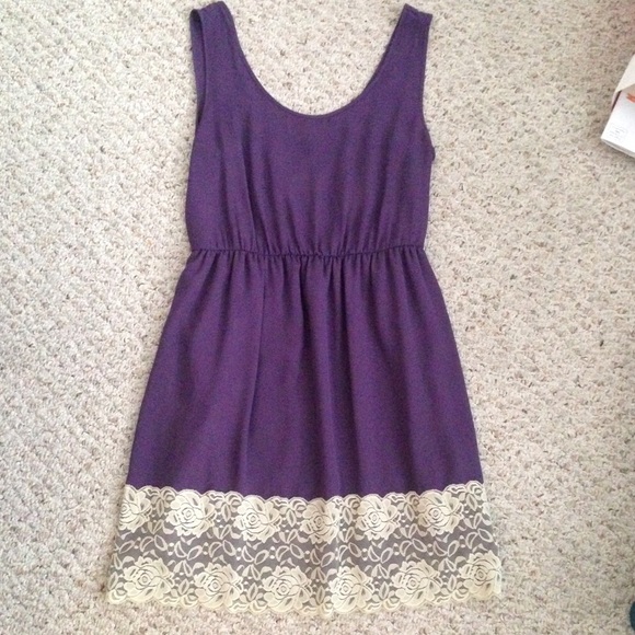 Adorable purple dress!