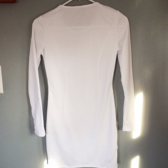 Last One! White Button Design Mini Dress - Picture 3 of 4