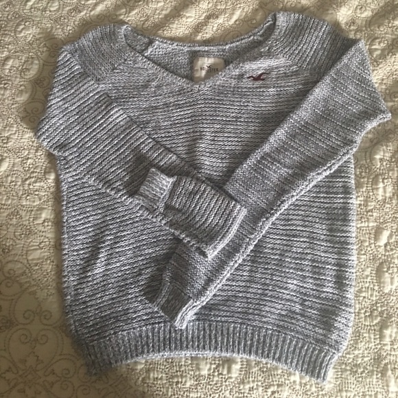 🎀 excellent Hollister sweater 🎀