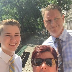 Meet your Posher, Deena