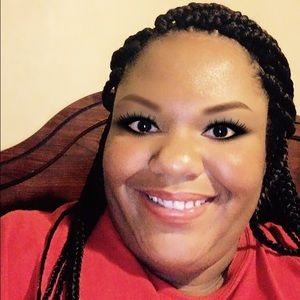 Meet your Posher, Sylvia