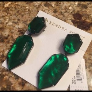 ⭕️FOUND⭕️🔸In Search Of🔸