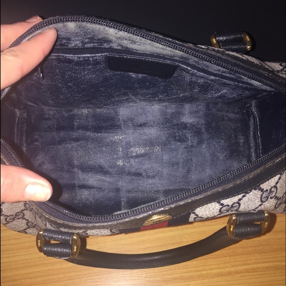 ‼️ SOLD ‼️ VINTAGE GUCCI HANDBAG-ShipsToday - Picture 2 of 4