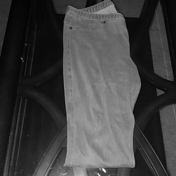 Skinny jeans