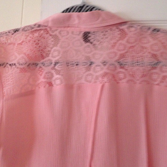 Top - Picture 3 of 3