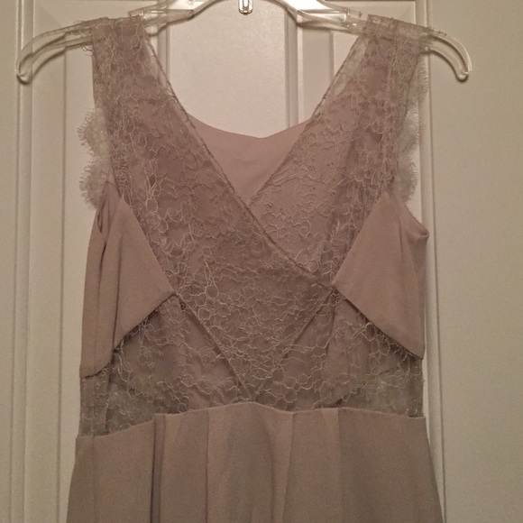 Bcbg dove grey lace cocktail dress - Picture 3 of 4