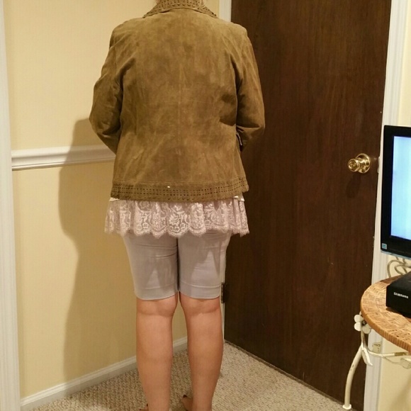 Jacket - Picture 4 of 4