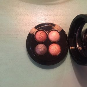 Authentic MAC mineralize eyeshadow quad