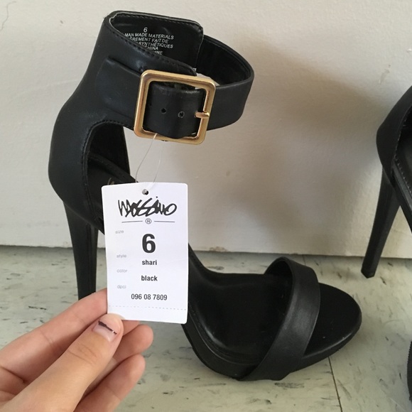 Mossimo Supply Co. Shoes - Black pumps
