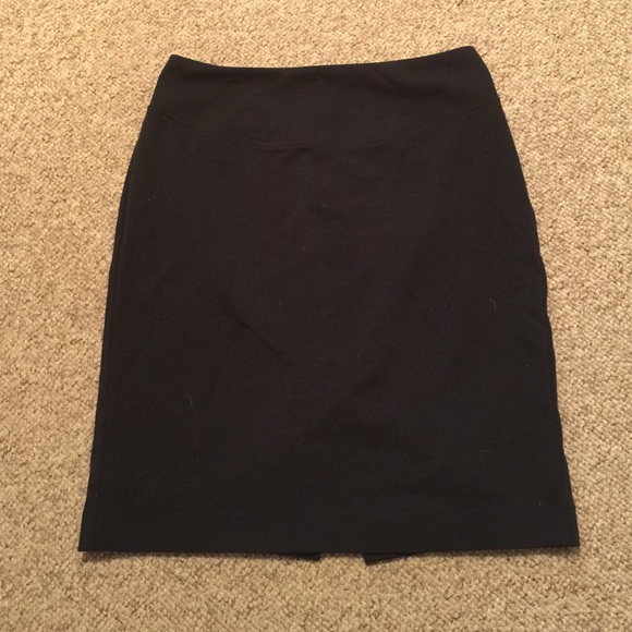 Quick sale! Michael Kors black skirt - comfy!!