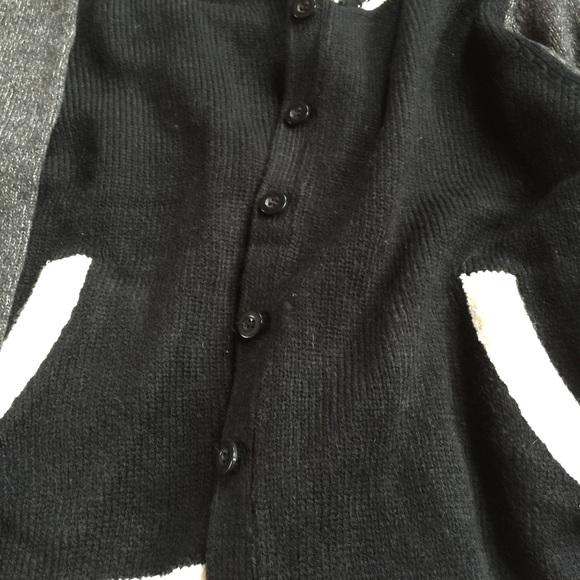 Sweater - Picture 2 of 3