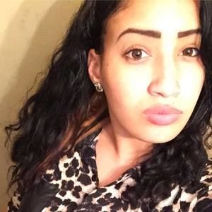 Meet your Posher, Samira