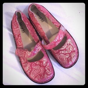 Alegria Leather Mary Janes - Red with Gold Paisley