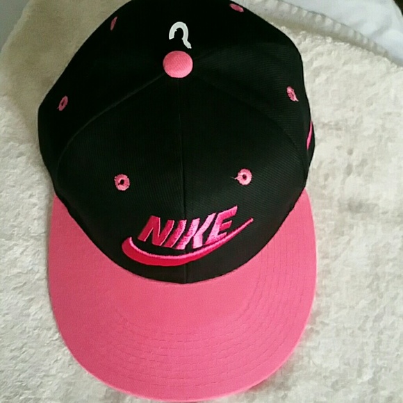 S O L D - Picture 4 of 4