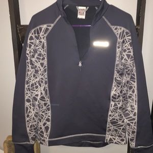 NWOT Avalanche Pullover