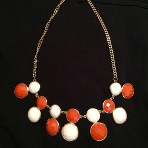 ✂️✂️ Orange & White Statement Necklace