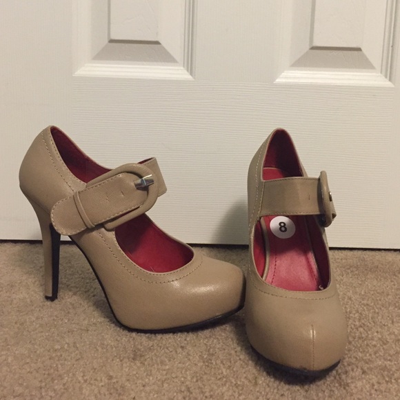 Tan buckle heel