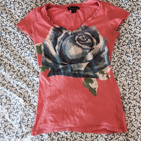 Coral pink rose flower tee