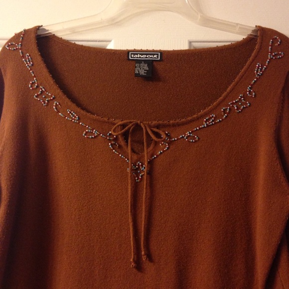 Long-sleeved beaded shirt - Picture 2 of 3