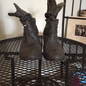 Knock off cowgirl boots