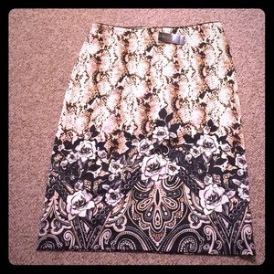 White House black market skirt / gorgeous & NEW!