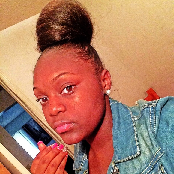 Meet your Posher, Lai - Picture 1 of 1