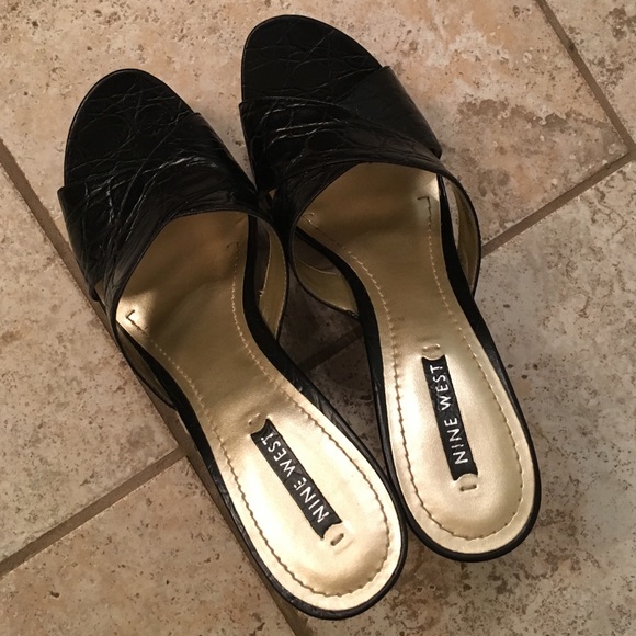 Retro platform wedge