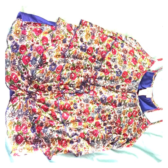 Ruffled tank top