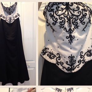 Alyce Designs Prom/Pageant dress size 6