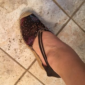 Great Spring espadrilles!