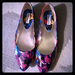 🌺 Floral 🌺 Steve Madden Pointy Toe Flats