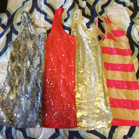 Lot of 3 XL sequin tanks