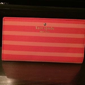 💯 authentic brand-new Kate Spade wallet