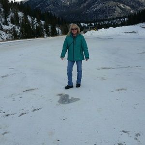 Meet your Posher, Dawn