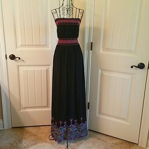 ******Stunning detailed maxi tube dress*****