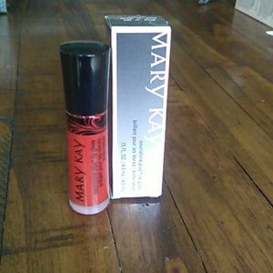 Mary Kay Rock-n-Red Nourishine Lip Gloss